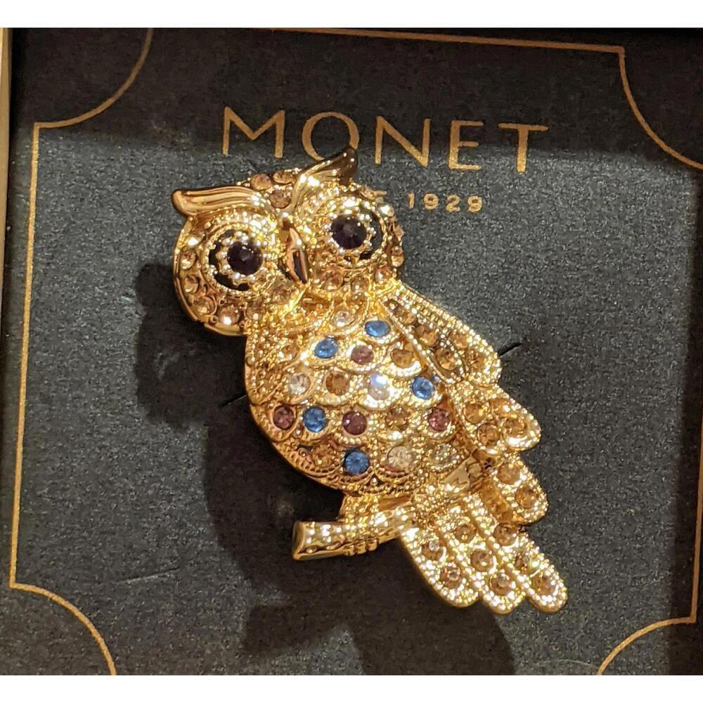 MONET Gold Tone Rhinestone Encrusted Owl Brooch Pin Brand New In Original Box